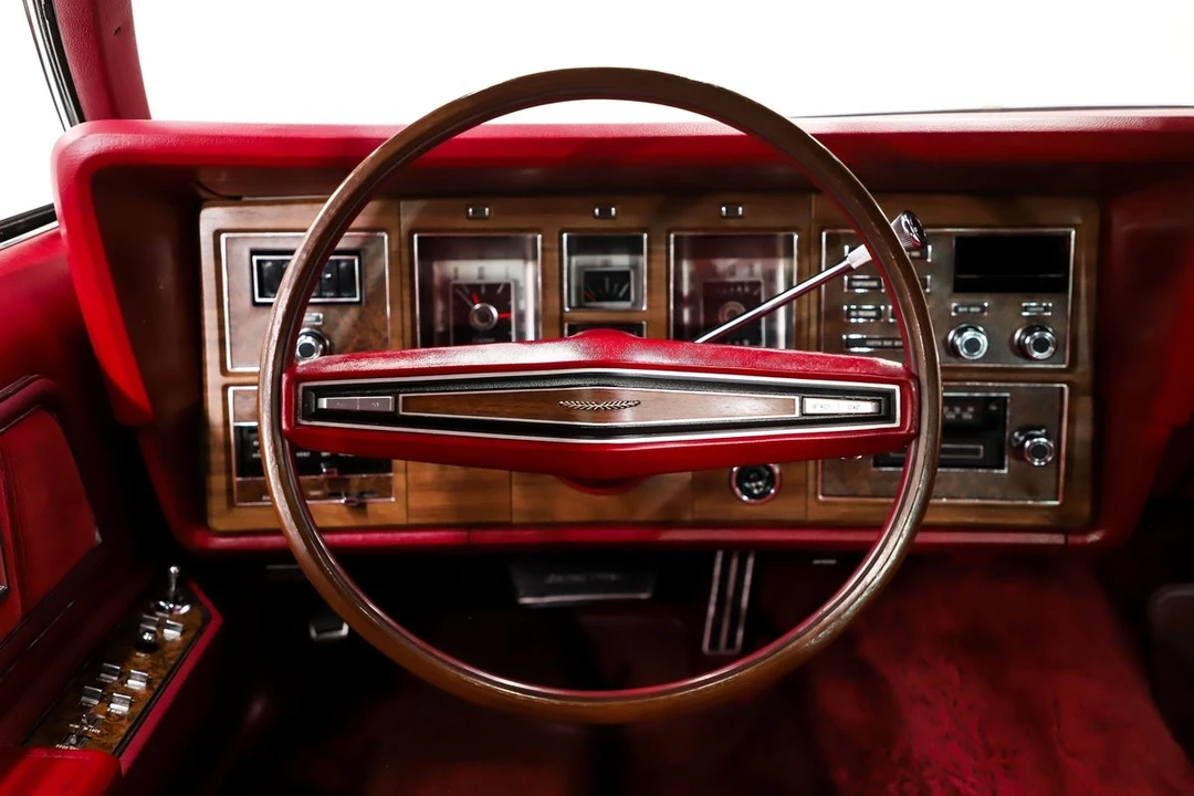 1973 Lincoln Continental 5th Gen - Image 13 of 31