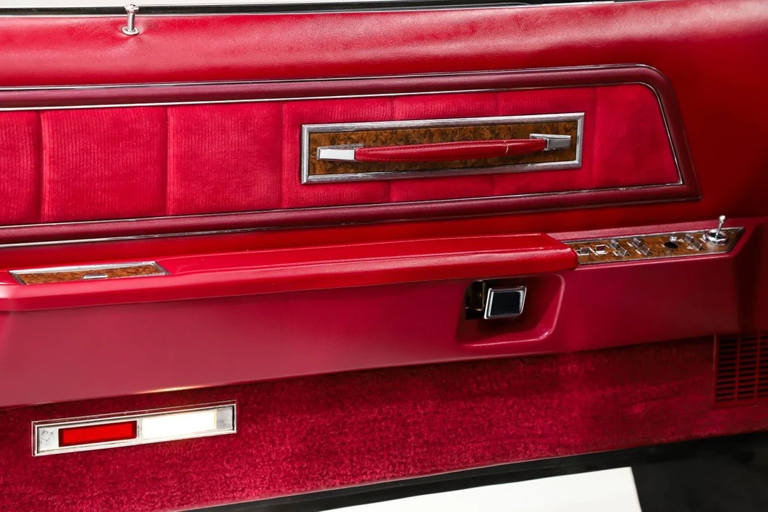 1973 Lincoln Continental Mark IV - Image 8 of 12