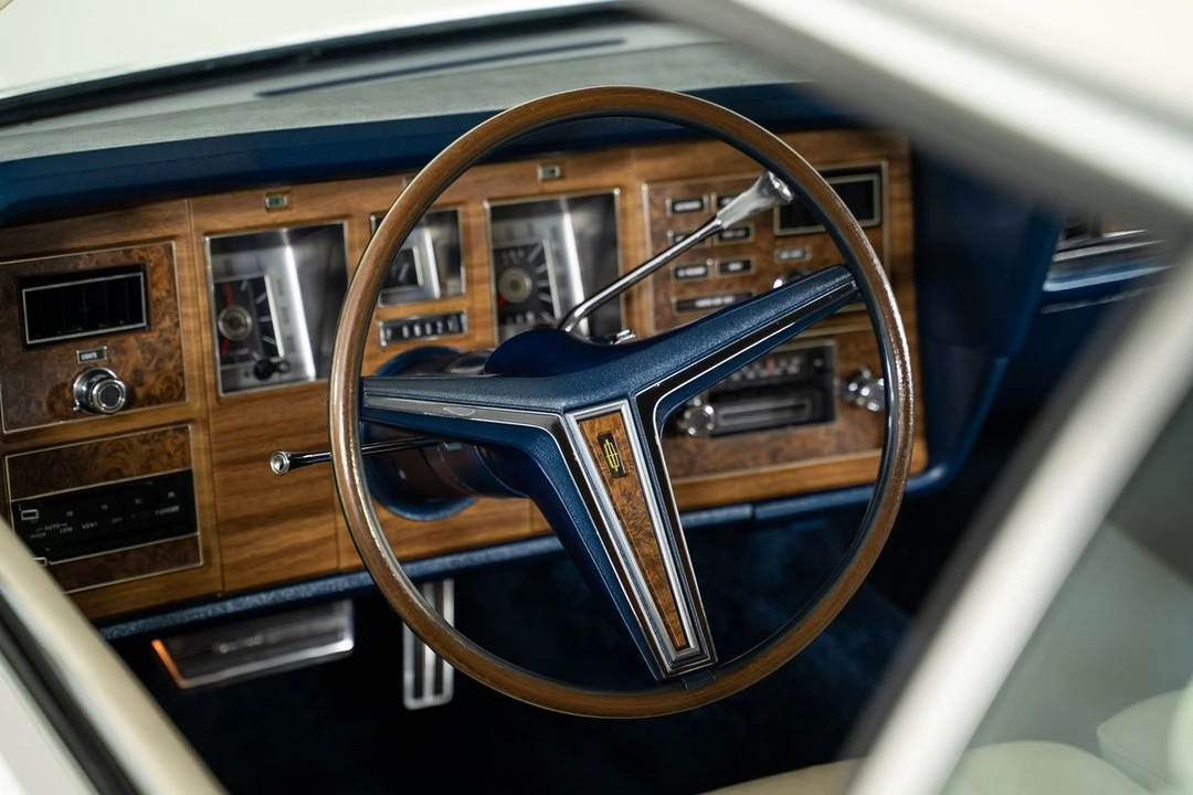1973 Lincoln Continental Mark IV - Image 28 of 31