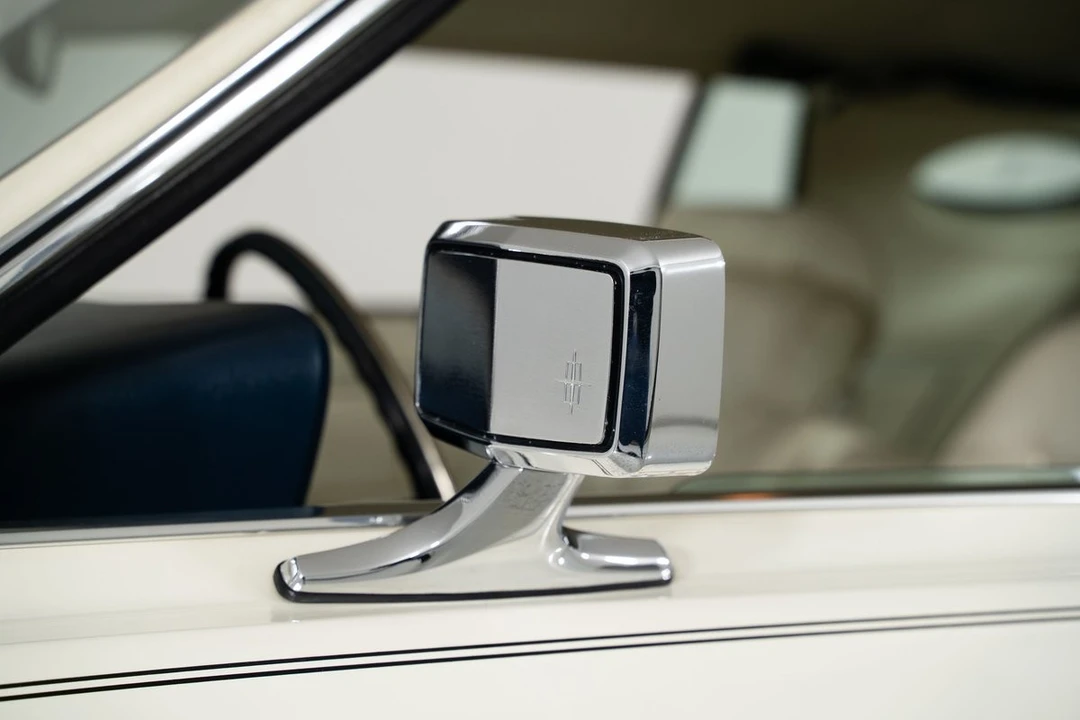 1973 Lincoln Continental Mark IV - Image 9 of 31