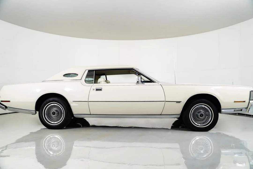 1973 Lincoln Continental Mark IV - Image 17 of 31