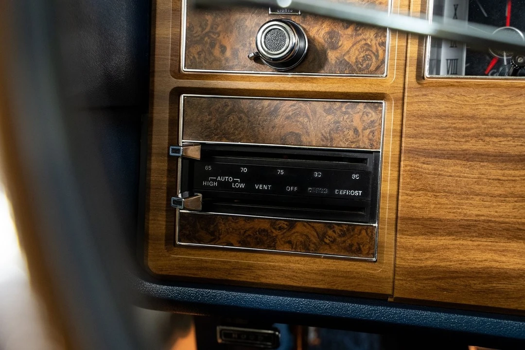 1973 Lincoln Continental Mark IV - Image 30 of 31