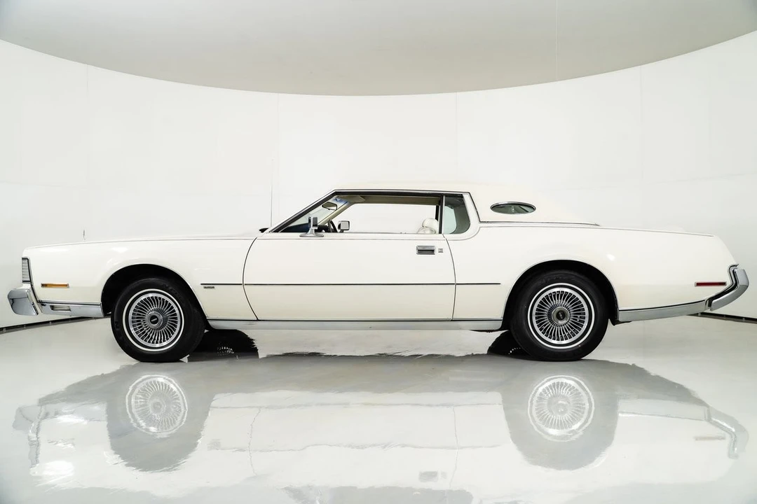 1973 Lincoln Continental Mark IV - Image 8 of 31