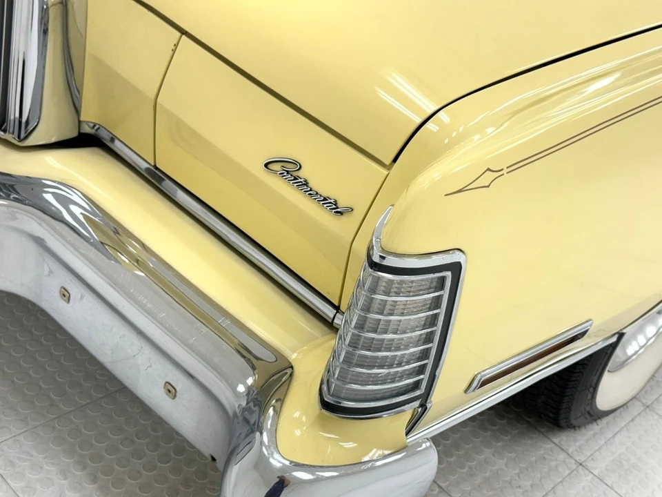 1973 Lincoln Continental Mark IV - Image 10 of 31