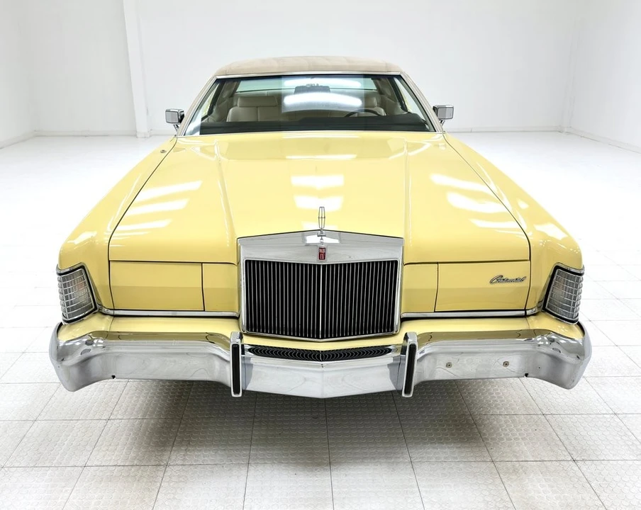 1973 Lincoln Continental Mark IV - Image 8 of 31