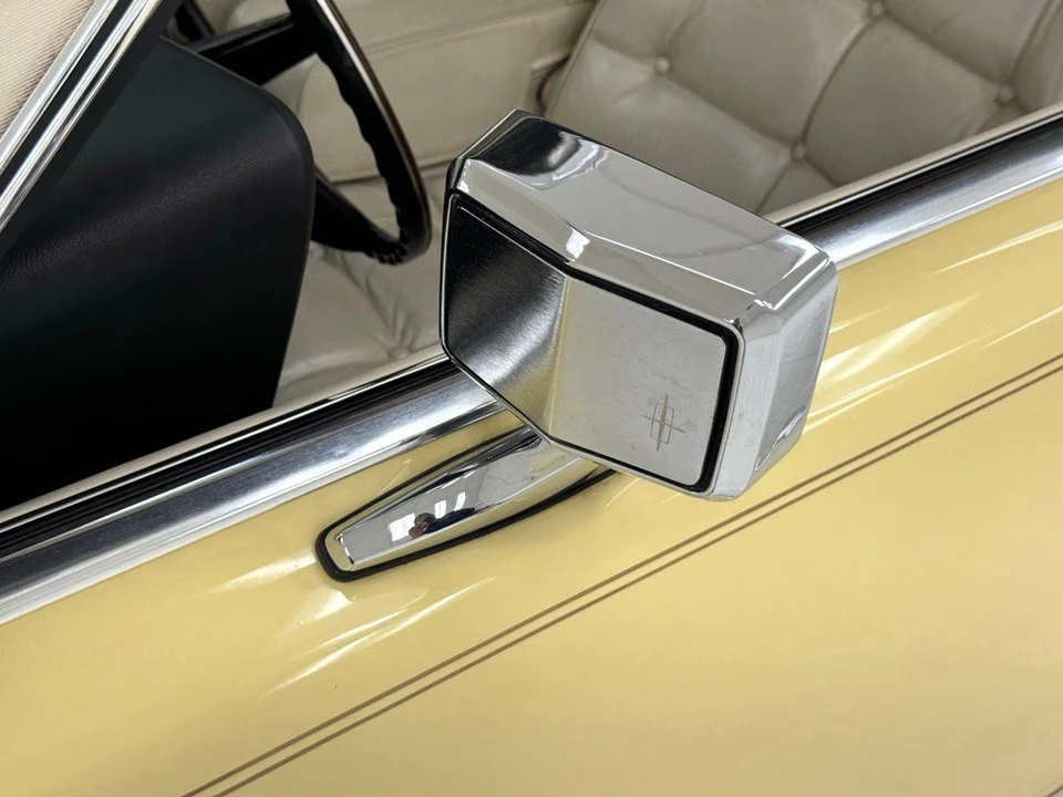 1973 Lincoln Continental Mark IV - Image 15 of 31