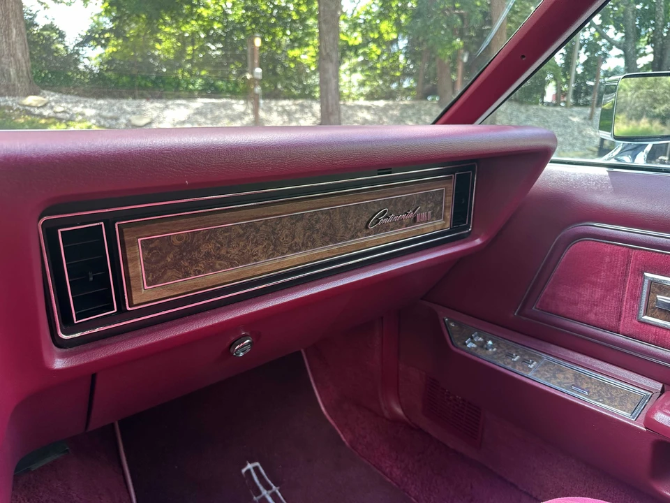 1973 Lincoln Continental Mark IV - Image 28 of 31