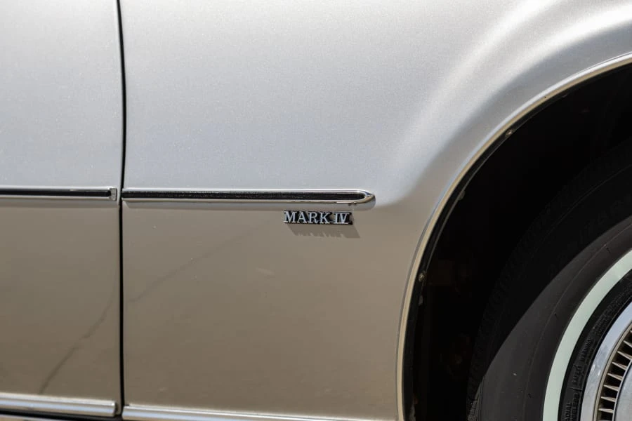 1973 Lincoln Continental Mark IV - Image 9 of 31