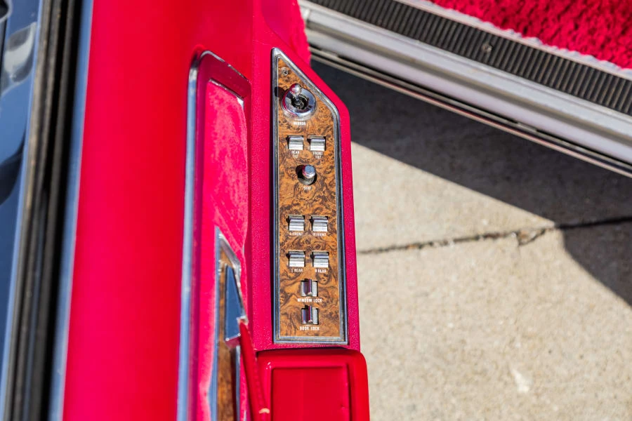 1973 Lincoln Continental Mark IV - Image 25 of 31