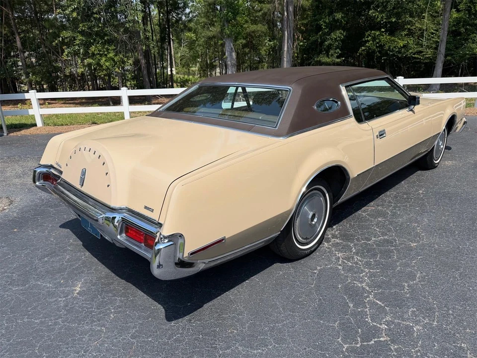 1973 Lincoln Continental Mark IV - Image 2 of 21