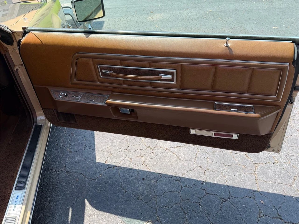 1973 Lincoln Continental Mark IV - Image 18 of 21