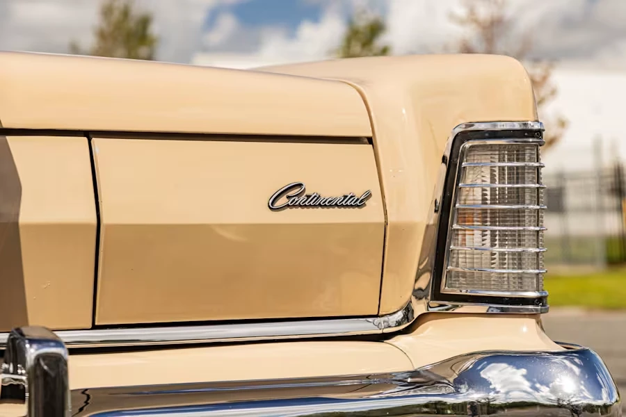 1973 Lincoln Continental Mark IV - Image 13 of 31