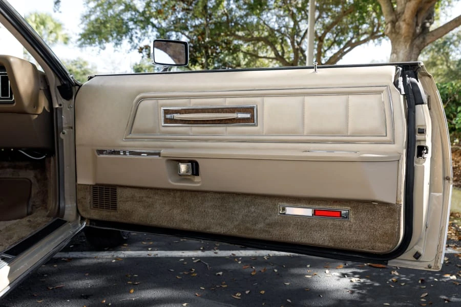 1973 Lincoln Continental Mark IV - Image 29 of 31