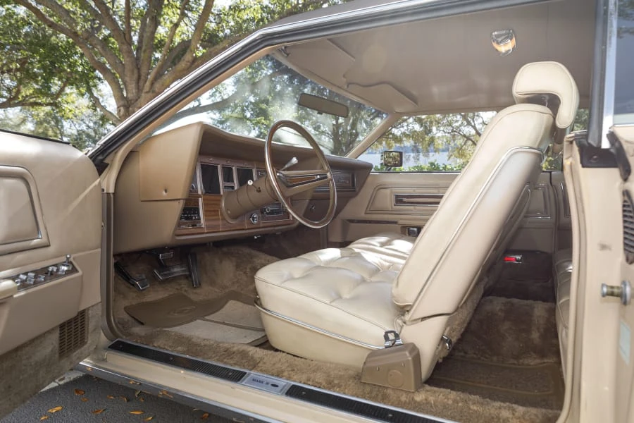 1973 Lincoln Continental Mark IV - Image 21 of 31