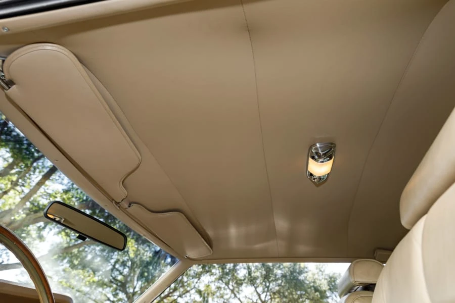 1973 Lincoln Continental Mark IV - Image 25 of 31