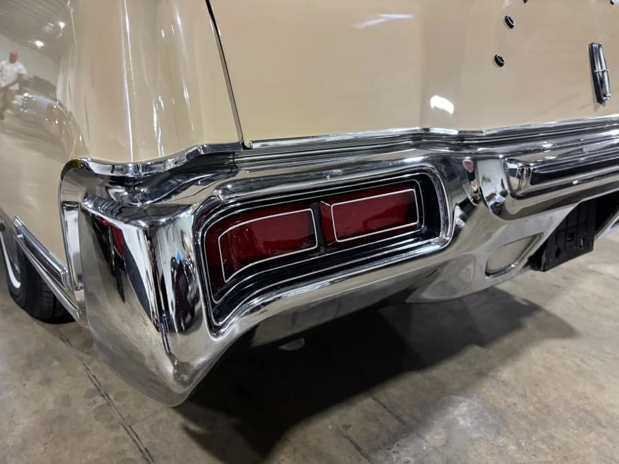 1973 Lincoln Continental Mark IV - Image 14 of 31