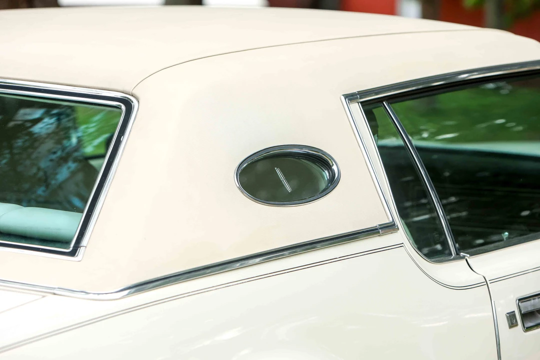 1973 Lincoln Continental Mark IV - Image 17 of 31