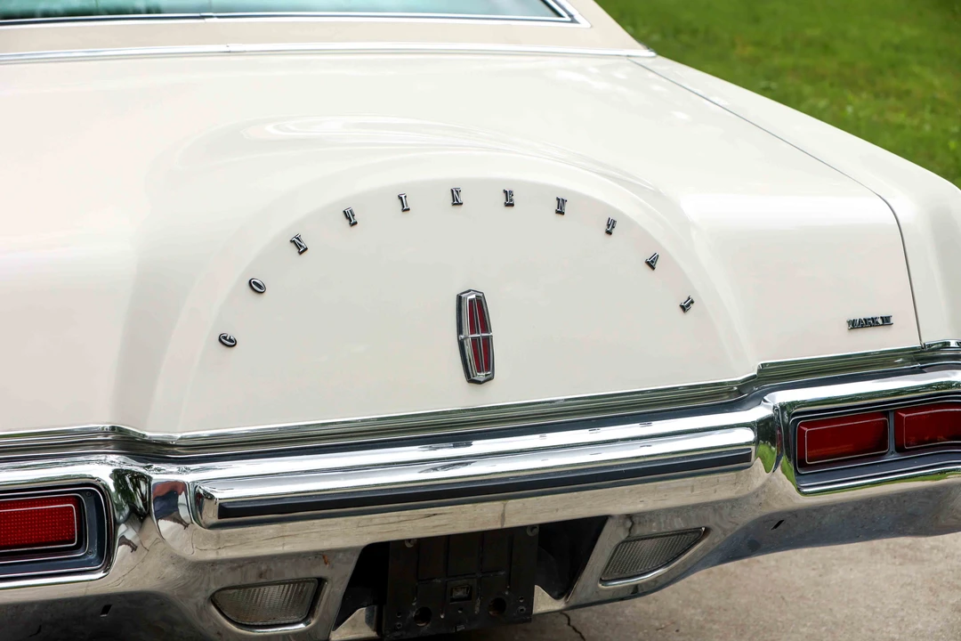 1973 Lincoln Continental Mark IV - Image 15 of 31