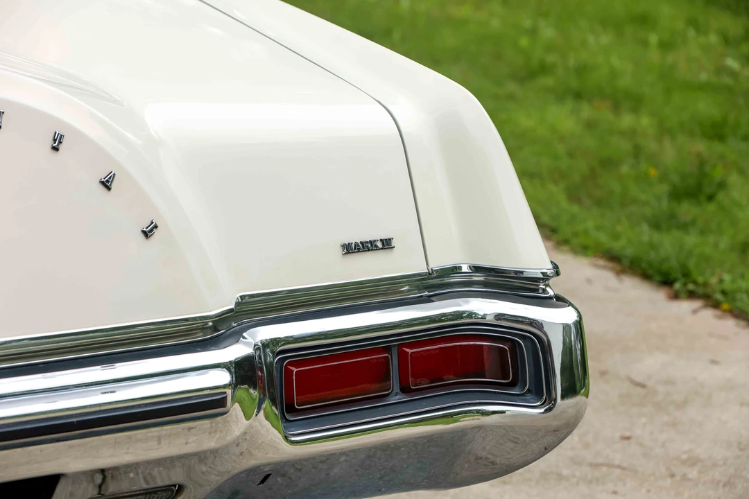 1973 Lincoln Continental Mark IV - Image 16 of 31