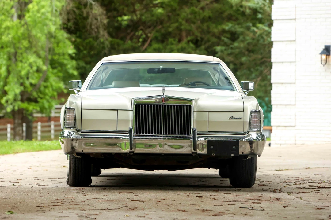 1973 Lincoln Continental Mark IV - Image 2 of 31