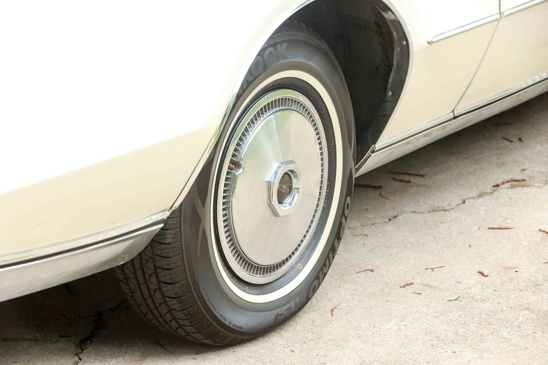 1973 Lincoln Continental Mark IV - Image 19 of 31