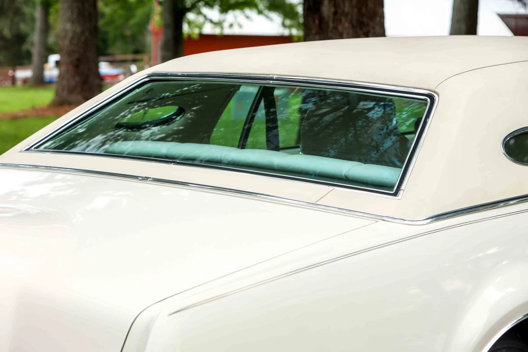 1973 Lincoln Continental Mark IV - Image 18 of 31