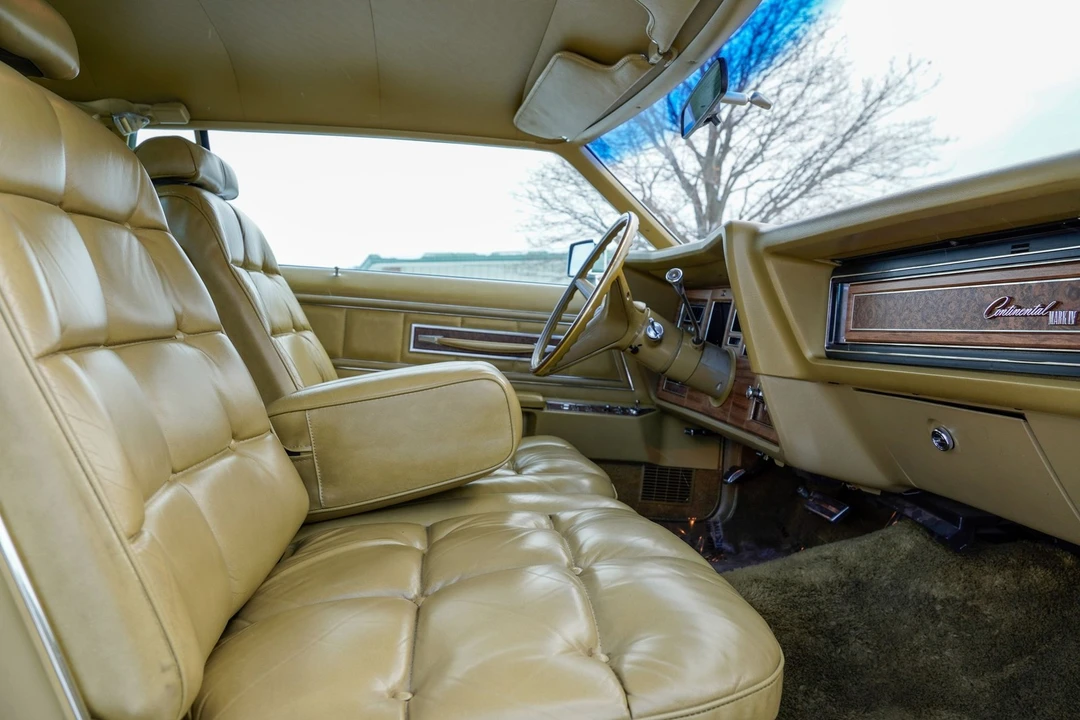 1973 Lincoln Continental Mark IV - Image 13 of 21