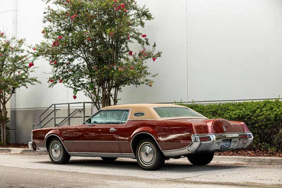 1973 Lincoln Continental Mark IV - Image 10 of 11