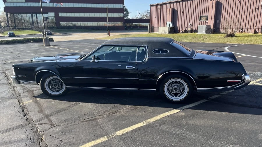 1973 Lincoln Continental Mark IV - Image 11 of 26