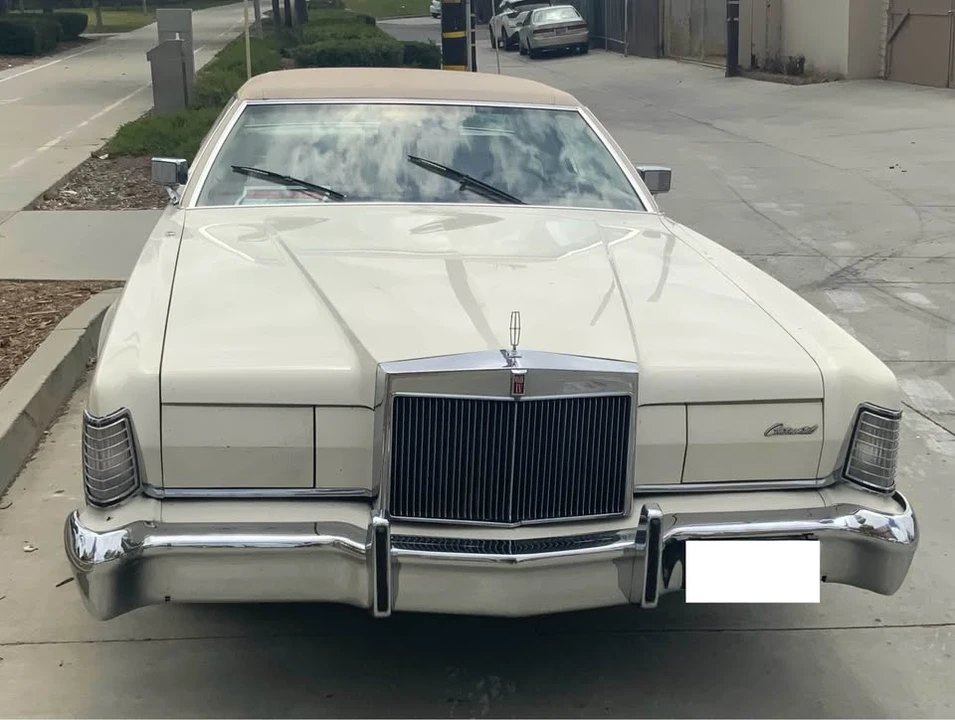 1973 Lincoln Continental 5th Gen - Image 4 of 12