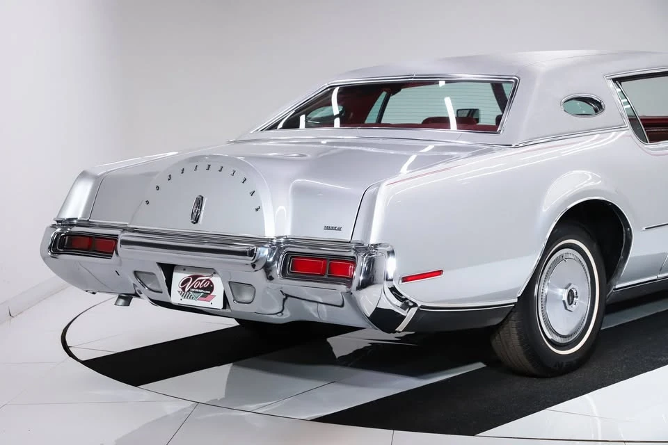 1973 Lincoln Continental 5th Gen - Image 18 of 20