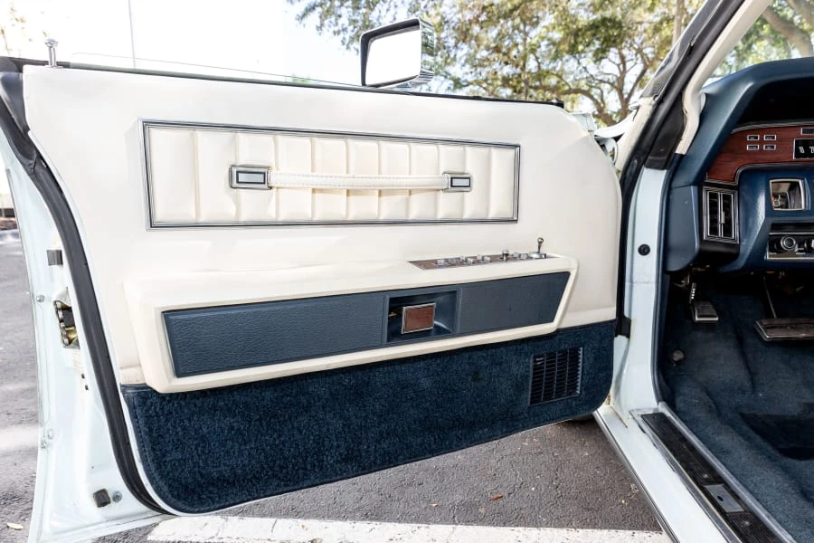 1973 Lincoln Continental 5th Gen - Image 27 of 31