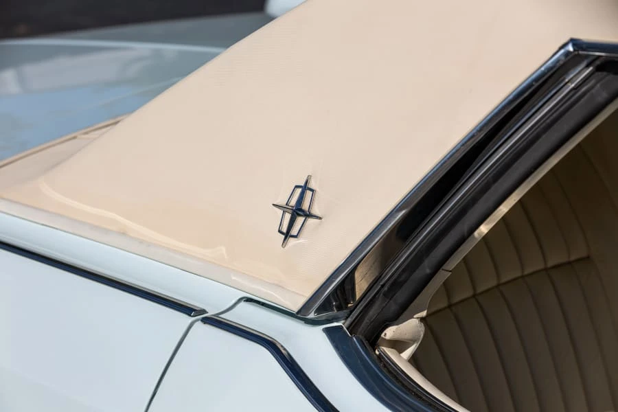 1973 Lincoln Continental 5th Gen - Image 13 of 31
