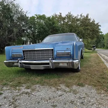 1973 Lincoln Continental Sedan 4D