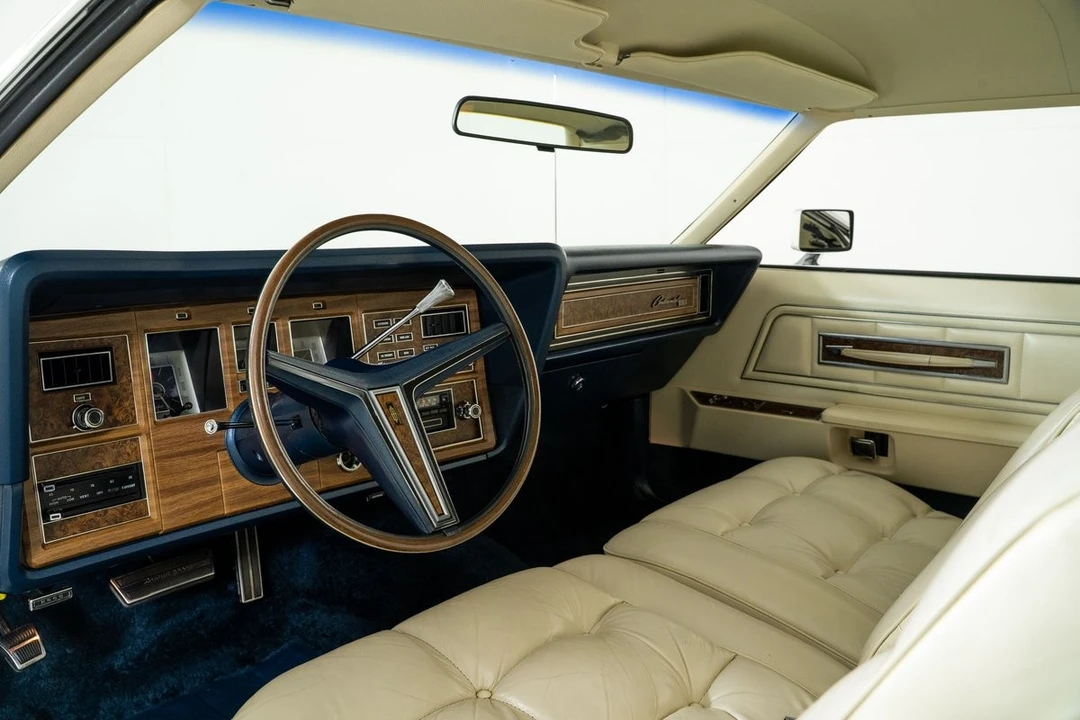 1973 Lincoln Continental Mark IV - Image 2 of 31
