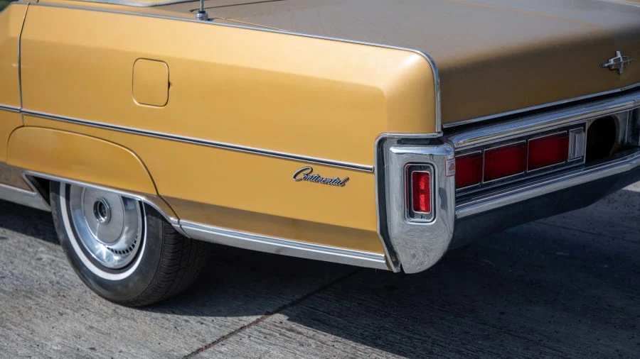1973 Lincoln Continental Mark IV - Image 9 of 12