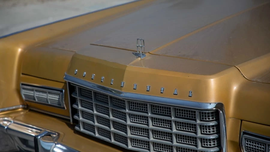 1973 Lincoln Continental Mark IV - Image 10 of 12