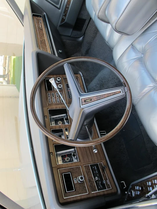 1973 Lincoln Continental Mark IV - Image 2 of 8