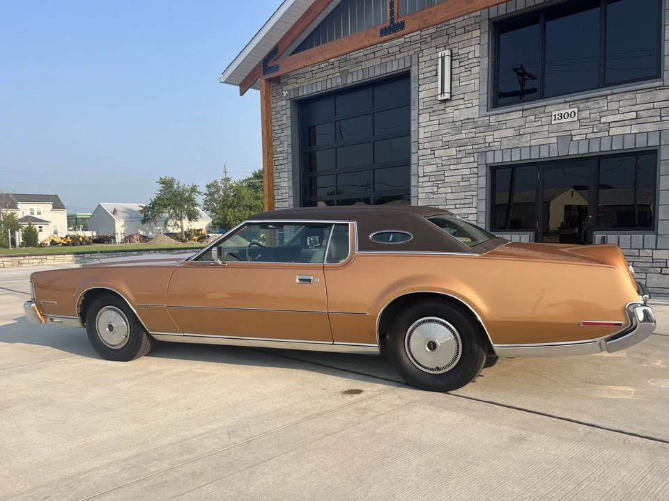 1973 Lincoln Continental Mark IV - Image 12 of 31