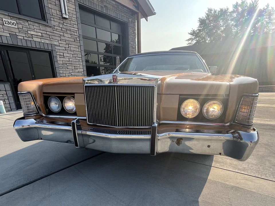 1973 Lincoln Continental Mark IV - Image 16 of 31