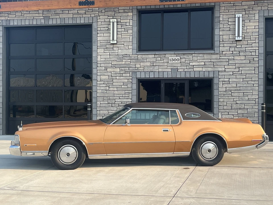 1973 Lincoln Continental Mark IV - Image 4 of 31