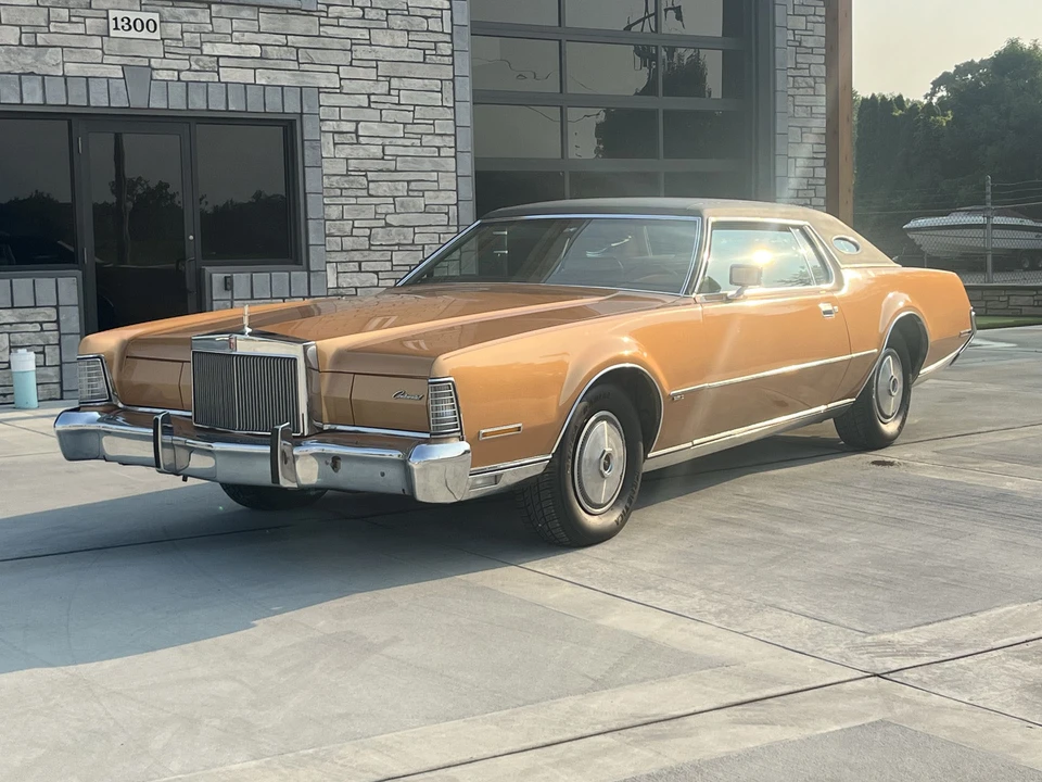 1973 Lincoln Continental Mark IV - Image 7 of 31