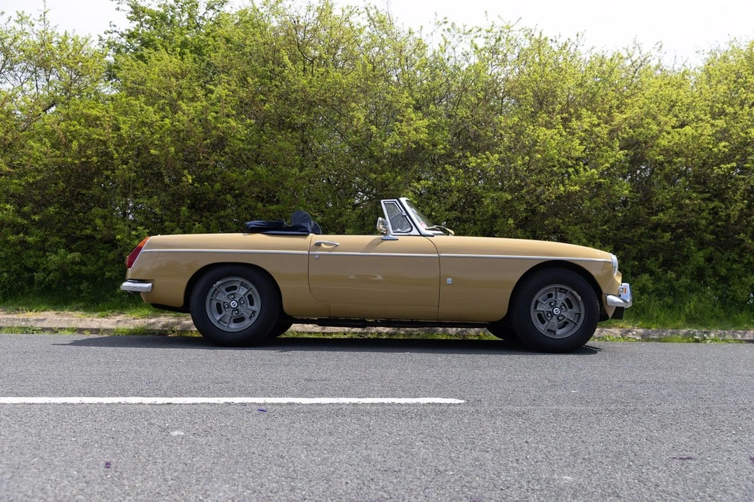 1973 MG MGB Roadster - Image 12 of 30