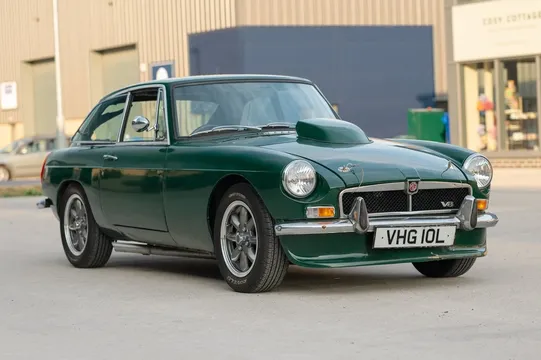 1973 MG MGB GT V8 Restomod