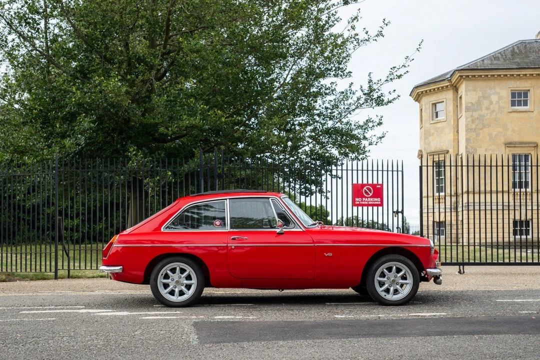 1973 MG MGB GT V8 - Image 10 of 30