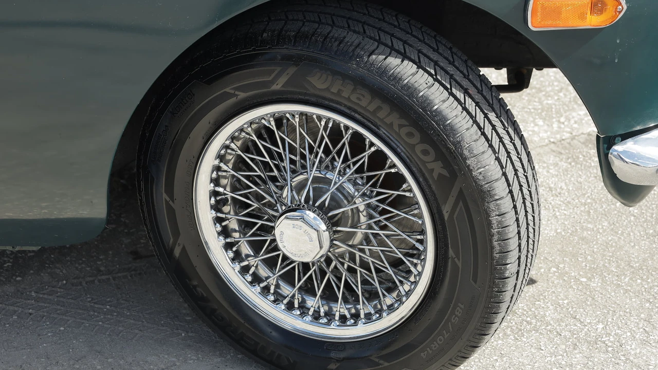 1973 MG MGB Roadster - Image 11 of 31