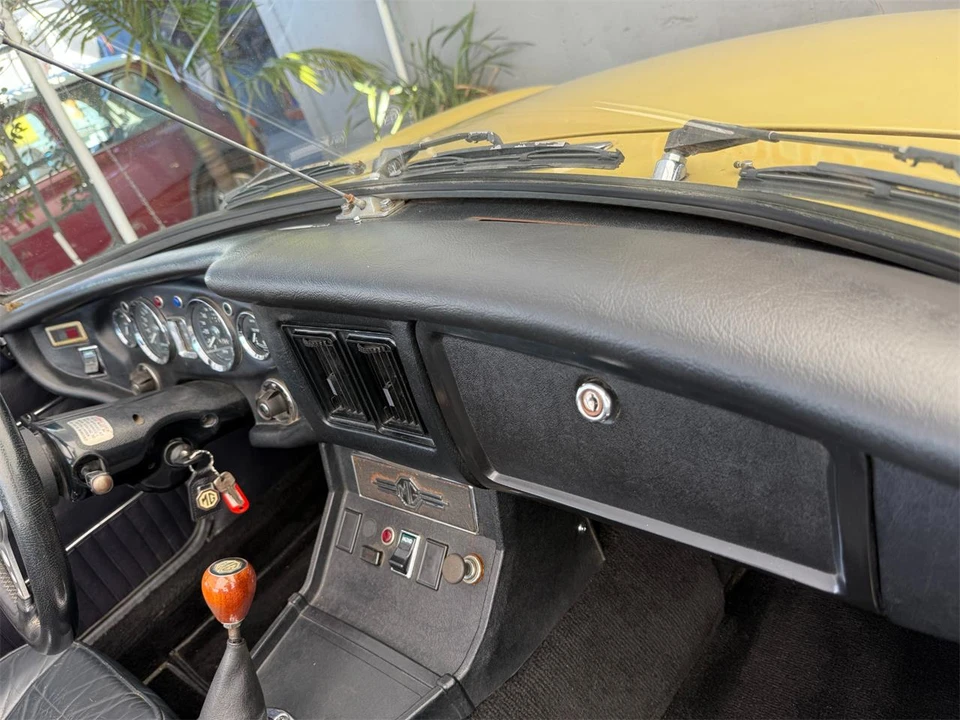1973 MG MGB Roadster - Image 17 of 31