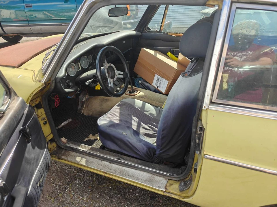 1973 MG MGB GT - Image 5 of 11