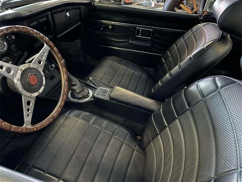 1973 MG MGB GT V8 - Image 10 of 31