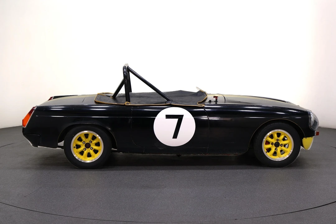 1973 MG MGB - Image 6 of 21